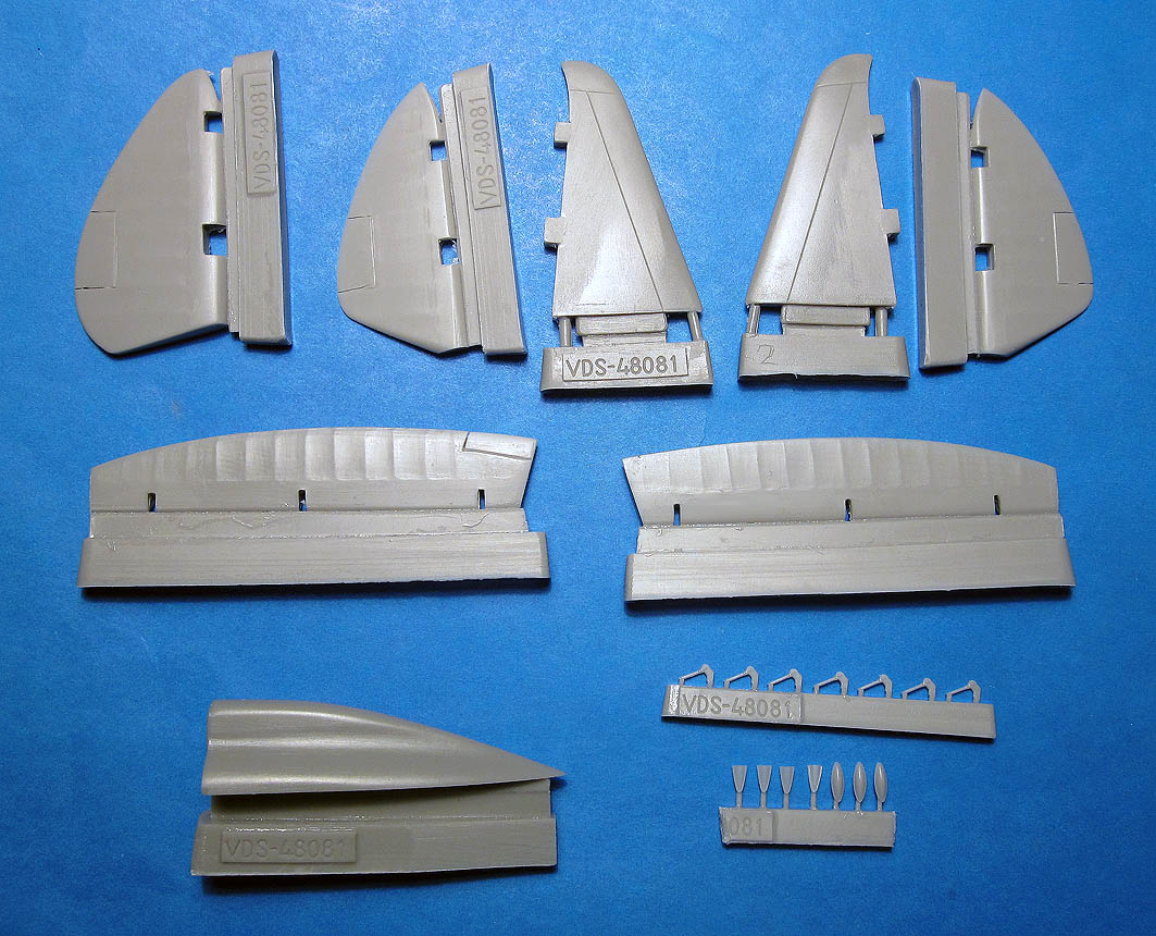 Дополнения из смолы 1/48 Reggiane Re.2002 Corrected Spine and Control Surfaces(ITA/TAM kit) (Vector)