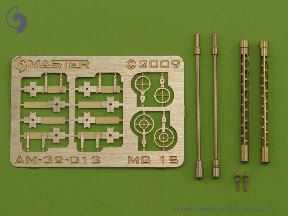 Дополнения из латуни 1/32 Немецкий авиационный пулемет MG 15-точеные стволы и протрвл.прицелы (2шт)