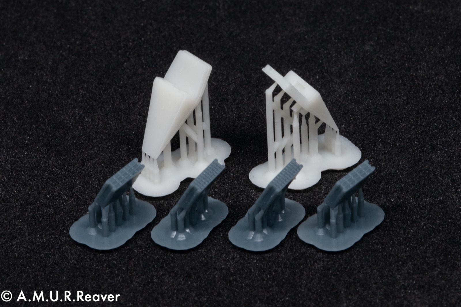 Дополнения из смолы 1/48 Блоки ИК и РЛ ловушек для SEPECAT Jaguar 