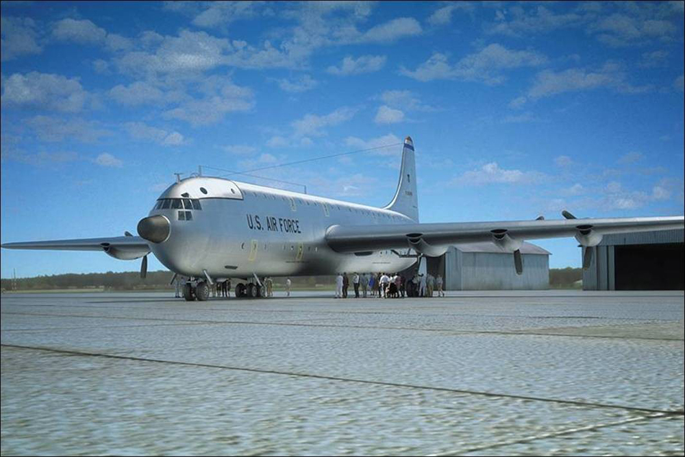 Сборная модель 1/144 USAF Convair XC-99 Heavy Transport Aircraft (Roden)