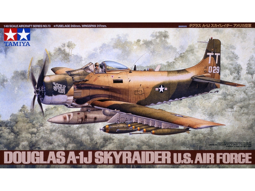 Сборная модель 1/48 Douglas A-1J Skyraider USAF (Tamiya)