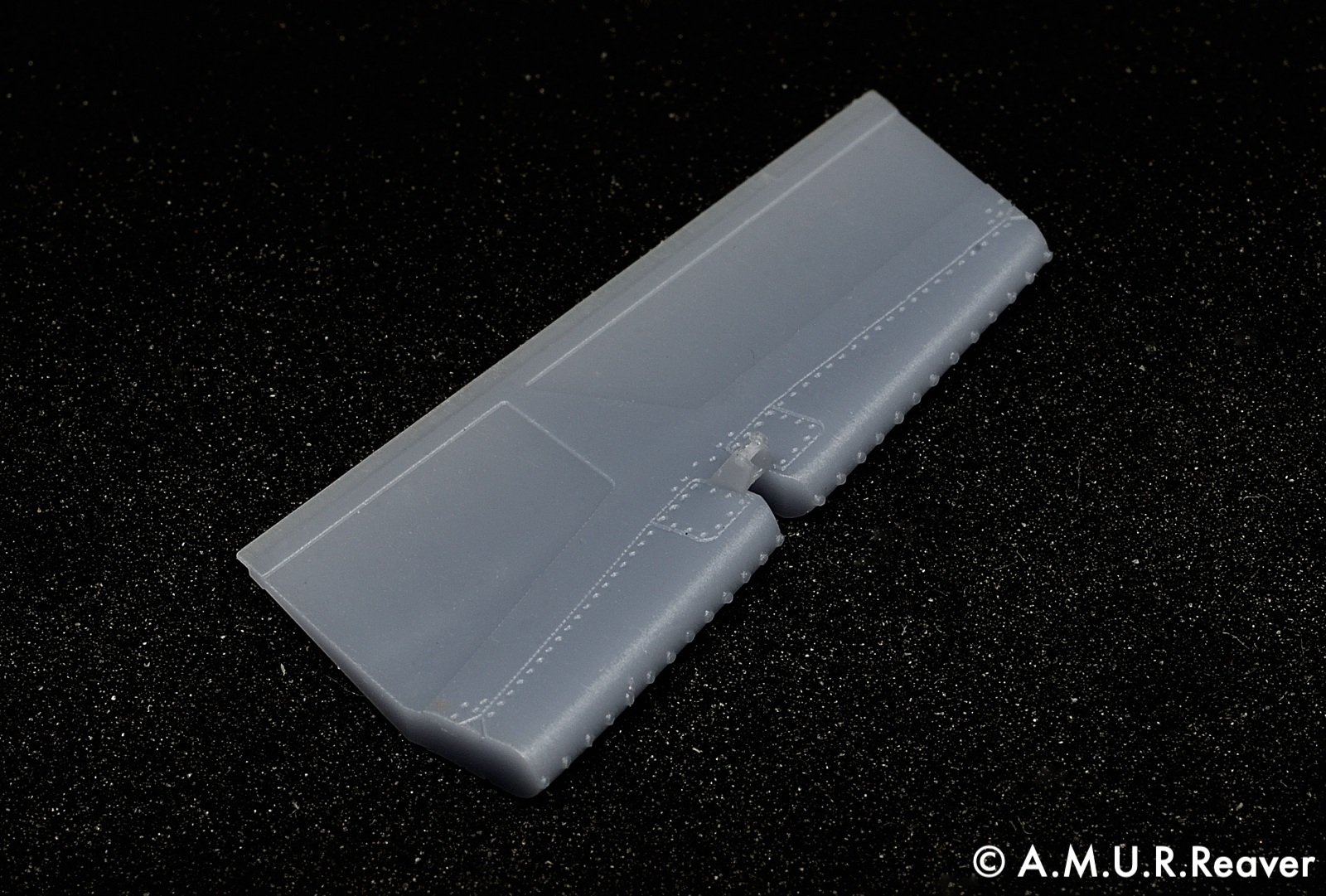 Дополнения из смолы 1/48 Элероны для МиГ-29 9-13 (A.M.U.R.Reaver)