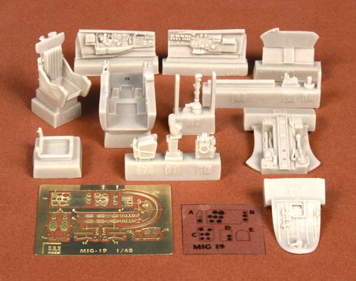 Дополнения из смолы 1/48 Mikoyan MiG-19PM cockpit set  (для модели Trumpeter)