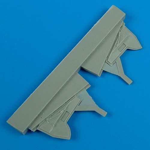 Дополнения из смолы 1/72 Hawker Hurricane Mk.I/Mk.II undercarriage covers (Hasegawa/Hobby 2000)