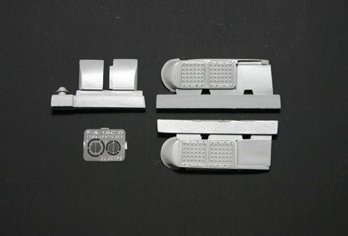 Дополнения из смолы 1/32 Набор диспенсеров помех McDonnell-Douglas F/A-18C/D Hornet (Academy)