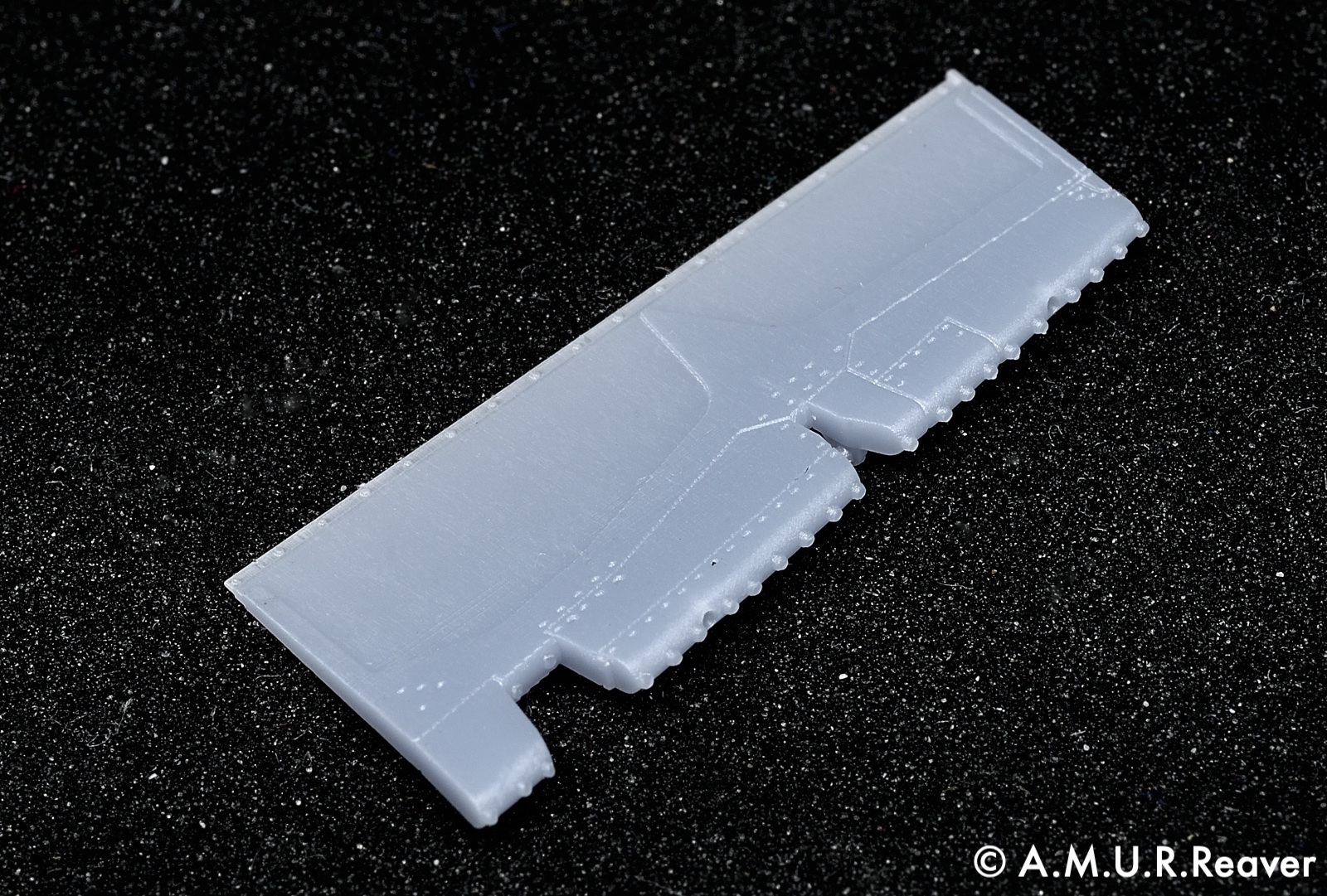 Дополнения из смолы 1/48 Рули направления раннего типа для МиГ-29 9-12 (A.M.U.R.Reaver)