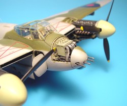 Дополнения из смолы 1/72 Оружейные отсеки de Havilland Mosquito Mk.VI (для модели Tamiya)