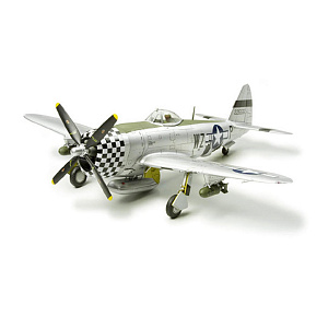 Сборная модель 1/72 P-47D Thunderbolt Bubbletop (Tamiya)