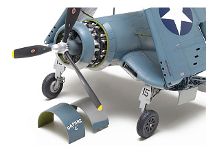 Сборная модель 1/32 Vought F4U-1 Corsair Bird Cage (Tamiya)