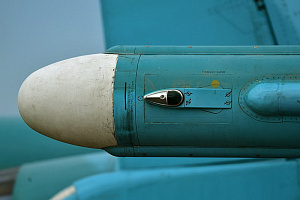 Дополнения из смолы 1/72 Л-175В станция активных помех "Хибины-В" (Advanced Modeling)/ Су-34