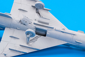 Сборная модель 1/72 МиГ-21МФ перехватчик (Profipack edition) (Eduard kits)