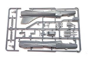 Сборная модель 1/72 Dassault Mirage 2000C (Dream Model)