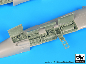 Дополнения из смолы 1/72 Grumman F-14A Tomcat electronics, spine detail and dive brakes (Academy)