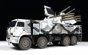 Сборная модель 1/35 Российский зенитный ракетно-пушечный комплекс "Панцирь-С1" (Zvezda)
