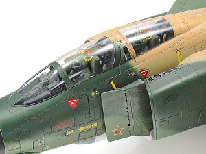 Сборная модель 1/32 McDonnell Douglas F-4C/D Phantom II (Tamiya)