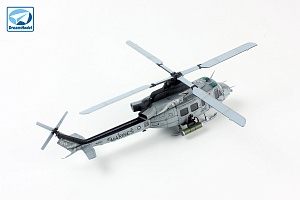 Сборная модель 1/72 Вертолёт UH-1Y Venom (Dream Model)
