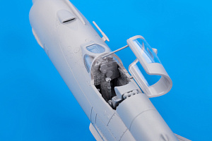 Сборная модель 1/72 МиГ-21МФ перехватчик (Profipack edition) (Eduard kits)