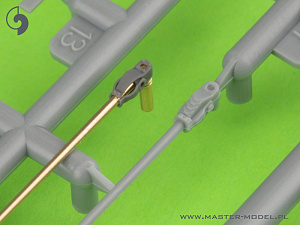 Дополнения из латуни 1/35 German WWII folding 2m rod antenna (1 pc.)