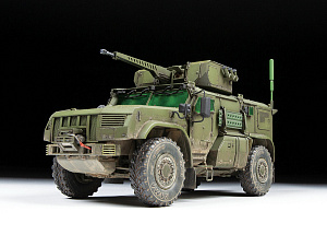 Сборная модель 1/35 Бронеавтомобиль Тайфун ВДВ 4*4 К-4386 (Zvezda)