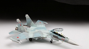 Сборная модель 1/72 Российский учебно-боевой самолет "Су-27УБ" (Zvezda)