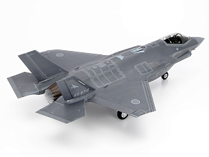 Сборная модель 1/48 Lockheed-Martin F-35A Lightning II (Tamiya)