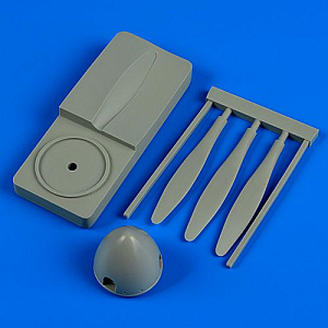 Дополнения из смолы 1/32 Воздушные винты Supermarine Spitfire Mk.Vb (w/tool) (Hobby boss kits)