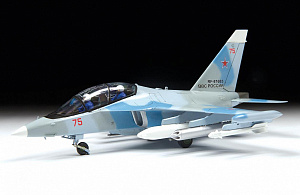 Сборная модель 1/72 Российский учебно-боевой самолет "Як-130" (Zvezda)