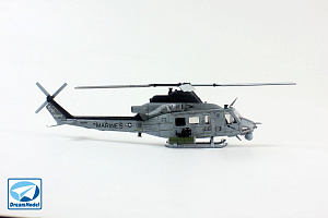 Сборная модель 1/72 Вертолёт UH-1Y Venom (Dream Model)