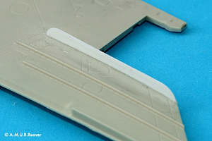 Additions (3D resin printing) 1/48 Su-17/Su-22 wing fences (A.M.U.R.Reaver) 