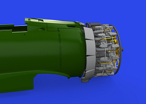 Дополнения из смолы 1/48 Nakajima A6M2-N Rufe engine complete (для модели Eduard)