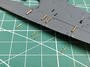 Дополнения из латуни 1/48 Spitfire Mk.I Early - Browning 303 с пламегасителями и ранним прицелом 