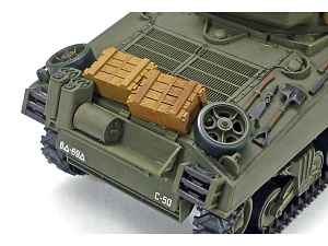 Сборная модель 1/35 Танк M4A3 SHERMAN (+моторчик с редуктором) (Tamiya)