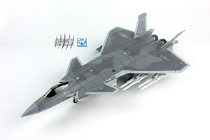 Сборная модель 1/72 Китайский истребитель-невидимка Chengdu J-20 (Dream Model)