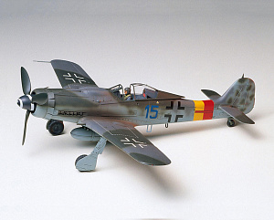Сборная модель 1/48 Focke-Wulf Fw190 D-9 (Tamiya)