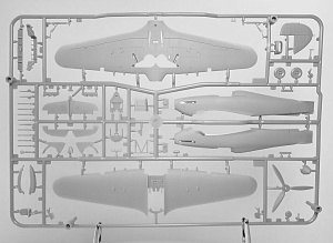 Сборная модель 1/72 Hawker Hurricane Mk.II Reconnaissance (Deluxe Double kit) (Arma Hobby)