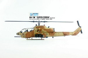 Сборная модель 1/72 Bell AH-1W Super Cobra (ранняя версия) (Dream Model)