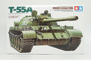 Сборная модель 1/35 Советский танк Т-55А (с одной фигурой) (Tamiya)