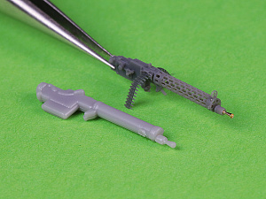 Дополнения из смолы 1/72 Spandau LMG 08/15 (2 pcs) (укороченная рукоятка)