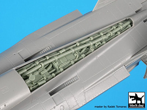 Дополнения из смолы 1/72 McDonnell-Douglas F/A-18 Hornet spine (для модели Academy)