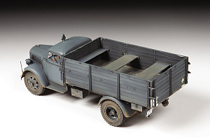 Сборная модель 1/35 Немецкий грузовой автомобиль Opel Blitz Kfz. 305 (Zvezda)