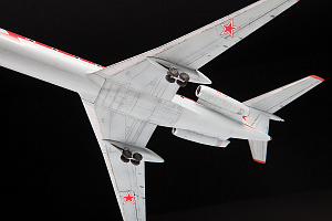Сборная модель 1/144 Учебно-тренировочный самолёт ТУ-134УБЛ (Zvezda)