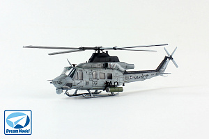 Сборная модель 1/72 Вертолёт UH-1Y Venom (Dream Model)