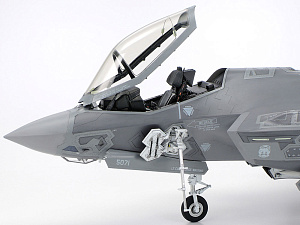 Сборная модель 1/48 Lockheed-Martin F-35A Lightning II (Tamiya)