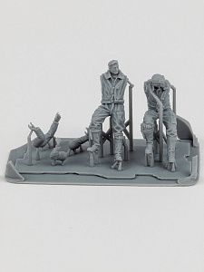 Дополнения из смолы 1/72 Немецкие летчики у самолета. WWII (2 фигуры) (SX-Art)